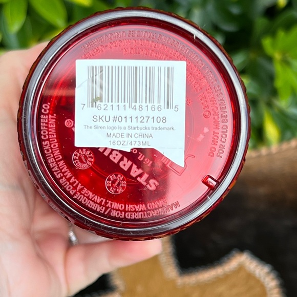 NWT STARBUCKS Red Winter Holiday Jeweled Textured Cold Cup / Tumbler 16 Fl Oz - Picture 5 of 5